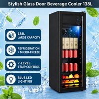 Kleine zwarte glazen minibar koelkast voor hotel, studentenhuis, thuis, wijn, thee en fruit.