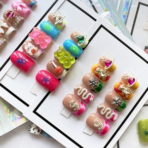 Faux ongles à presser sculptés au <span class=keywords><strong>gel</strong></span> UV, peints à la main, style Y2K INS, luxueux et attrayants, 10 pièces, épais, réutilisables, pour nail art - Product Image 2