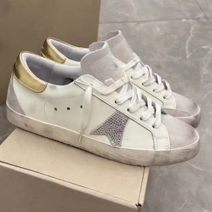 Chaussures de luxe de marque de créateur haut de gamme en cuir véritable et toile, style rétro éternel, avec étoile à cinq branches et amorti - Product Image 5