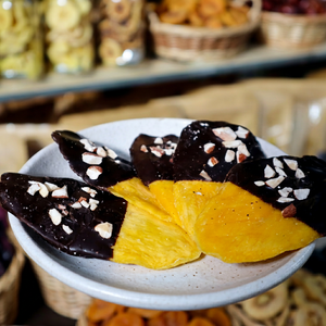 Mangues séchées de haute qualité, trempées dans du chocolat noir, collation de luxe, vente en gros - Product Image 1