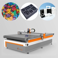 Machine de découpe à couteau oscillant pneumatique CNC pour la découpe de précision de la mousse EVA, de l'éponge, du caoutchouc et des matériaux souples