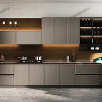 Armoire de cuisine en acier inoxydable moderne personnalisée Prima, armoire de rangement intégrée pour projet de rénovation de cuisine de villa résidentielle