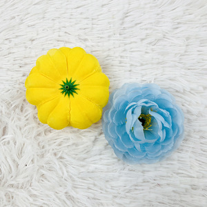 Flores Artificiales de Camelia de 8cm, Flores de Seda para Decoración de Paredes, Decoración del Hogar, Accesorios Florales - Product Image 4