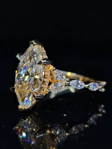 Anillo de Diamantes Solitario de Lujo al por Mayor con Diseño Elegante, Regalo de Joyería para Propuesta de Matrimonio, Boda y Cumpleaños en Venta - Product Image 4