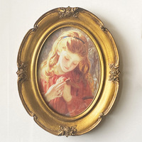 Eleganter 4x6 Handgefertigter Verzierter Ovaler Kunstharz-Bilderrahmen mit Goldener Samtrückseite, Umweltfreundlich, Vintage-Stil für Wand/Tisch, Inklusive Standfuß