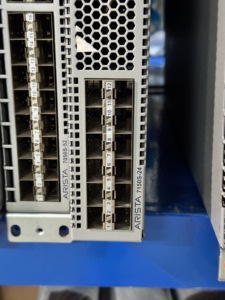 Arista DCS-7280DR3AM-54-F 54 Ports 420Gbps QSFP-DD POE Front to Back <b>Ethernet</b> <b>Switch</b> - Product Image 4