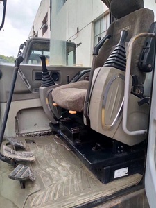 Excavatrice sur chenilles d'occasion Hyundai 60 2023, moteur <span class=keywords><strong>Yanmar</strong></span>, 580 heures, d'origine, pour le transport - Product Image 6