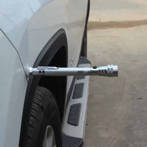 Telescopic Pickup Tool Repair Flashlight Led <b>Light</b> Large Tail Magnet Auto Repair Tool - Product Image 1