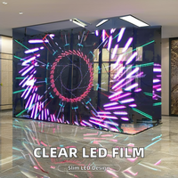 Écran vidéo LED transparent P3.9-7.8, mur vidéo LED transparent, écran de fenêtre en verre LED transparent avec installation suspendue pour utilisation multimédia