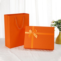 Boîte cadeau haut de gamme personnalisable avec nœud en ruban orange pour vêtements, foulards et chaussettes ; Conception couvercle et plateau