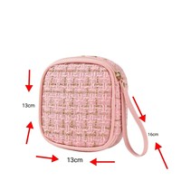 Sac cosmétique en tweed pour femmes, mignon et portable, sac de maquillage tissé avec dragonne pour le voyage, rangement de produits de toilette, personnalisable, vente en gros