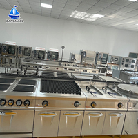 Lini Memasak Dapur Komersial Multi Modul Serbaguna untuk Restoran dengan Menu Beragam, Dilengkapi Unit Panggangan dan Penggorengan yang Dapat Ditukar Ganti