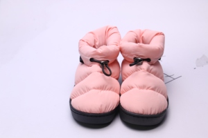 Bottes basses imperméables pantoufles chaudes pour femmes utilisées à l'intérieur et à l'extérieur - Product Image 2