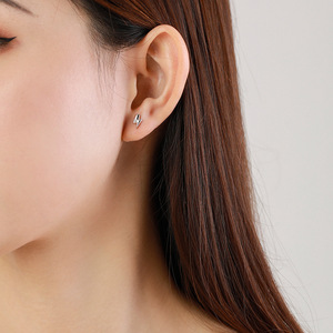 Boucles d'oreilles clous personnalisables en cuivre, version Inspiration Naturelle, en argent sterling S925 avec zircone taille ronde, motif éclair, cadeau pour femme - Product Image 5