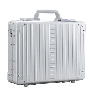 wunderbare Aluminium-Dokumentenaufbewahrungsbox Koffer mit Schaum individualisierbare Farbgröße und Futter