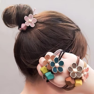 Set di 5 Elastici per Capelli con Perline a Forma di Fiore, Alta Elasticità, Accessori per Coda di Cavallo, Fasce per Capelli Rotonde da Donna - Product Image 4