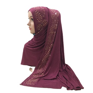 Hijab à convection mercerisé en coton Écharpe de luxe en polyester pour femme pour l'été Vente en gros - Product Image 3