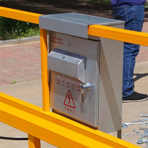 Plateforme de <span class=keywords><strong>suspension</strong></span> électrique en alliage d'aluminium et d'acier |   Cradle galvanisé à chaud |   Travaux de maintenance extérieure des bâtiments de grande hauteur - Product Image 5