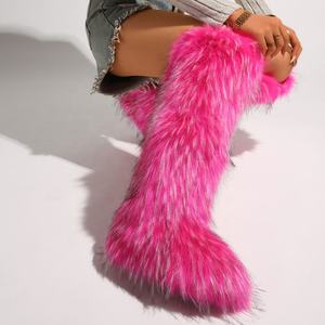 Botas <span class=keywords><strong>de</strong></span> nieve altas hasta la rodilla estilo Y2K <span class=keywords><strong>para</strong></span> mujer, con tacón bajo, cálidas, <span class=keywords><strong>de</strong></span> imitación <span class=keywords><strong>de</strong></span> piel <span class=keywords><strong>de</strong></span> mapache, estilo Hot Girl, novedad <span class=keywords><strong>de</strong></span> invierno 2026 - Product Image 3