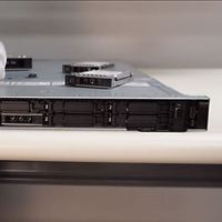 Untuk R6515 10*2.5" AMD EPYC 7F72 3.2GHz 32GB DDR4 SATA/SAS PERC H840 550W 1U Rack Server Garansi 3 Tahun Stok Tersedia