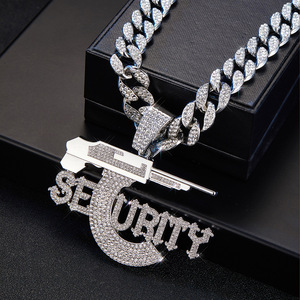 Collier fusil de <span class=keywords><strong>sniper</strong></span> personnalisé européen et américain, pendentif lettre de sécurité, plaqué or, approvisionnement direct, bijoux hip-hop - Product Image 5
