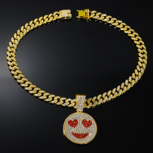 Collana con Ciondolo Occhi Ghiacciati a Cuore, Placcata Oro 14K, con Strass di Cristallo, Catena Miami Cuban, Regalo Unisex per Bambini per Feste - Product Image 5