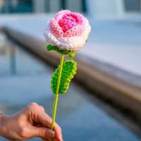 Bingcheng À La Main Tricot Rose Fleurs Bouquet Creative Laine Coton Crochet Fleurs Nouveau En Gros Creative Cadeaux Produit