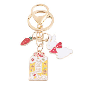 Nouvelle annonce alliage fleur mignon lapin mince métal accessoires créatif à la mode porte-clés anneau ornement - Product Image 5