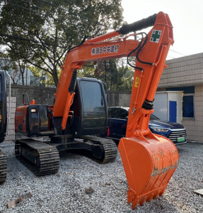 Excavadora de 7 toneladas, miniexcavadora usada, máquina excavadora Hitachi Zx70 de segunda mano, pequeña máquina Hitachi Zx70 para granja - Product Image 4
