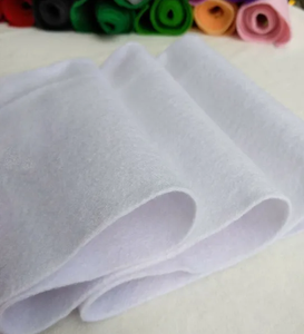 Tissu tubulaire en jersey tricoté à la trame, biologique peigné, extensible, respirant et absorbant, en coton, largeur 185 cm, pour bordures et côtes, vente en gros - Product Image 6