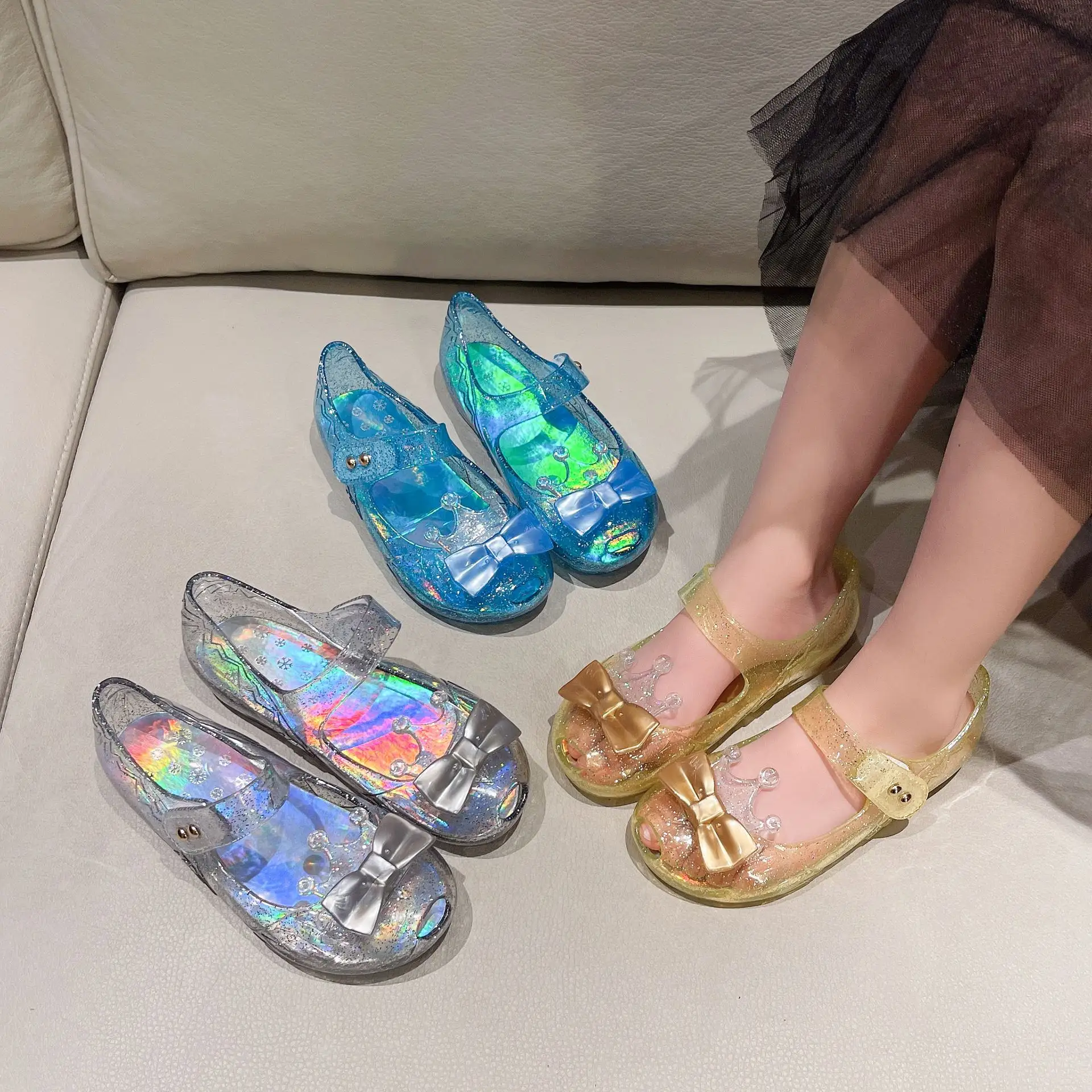 Sandales fille, 2024 nouvelles sandales d'été pour enfants Jelly chaussures pour tout-petits pour enfants sandales