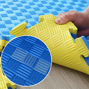 Alfombra de suelo entrelazada de espuma EVA colorida, alfombrilla de <span class=keywords><strong>Karate</strong></span> y Taekwondo para la práctica de gateo de los niños - Product Image 3