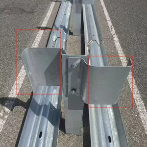 Fabricantes de barandillas de carretera Espaciador de estructura de acero Bloque personalizado Barrera de seguridad vial para Rusia - Product Image 1