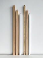 Balustre carré blanc apprêté avec peinture blanche préfinie de style traditionnel Balustres sculptés en bois massif de 1 à 1/4 pouces pour escalier