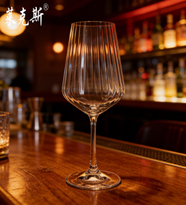 Calice da Vino in Cristallo Senza Piombo Laikesi Premium 600ml - Elegante Bicchiere per Vino Rosso, Bar Domestico e Regali di Nozze - Product Image 2