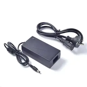 Adaptador de escritorio Entrada AC 100-240V a 12V 5A DC 60W Adaptador de corriente ajustable Fuente de alimentación para tira de luz LED