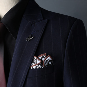 <span class=keywords><strong>Traje</strong></span> <span class=keywords><strong>de</strong></span> <span class=keywords><strong>Hombre</strong></span> <span class=keywords><strong>de</strong></span> Lujo Estilo Británico con Diseño Personalizado, <span class=keywords><strong>Traje</strong></span> <span class=keywords><strong>de</strong></span> Un Botón a Rayas, <span class=keywords><strong>Traje</strong></span> <span class=keywords><strong>de</strong></span> Color Sólido para <span class=keywords><strong>Boda</strong></span> - Product Image 6