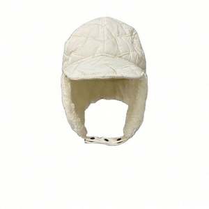 Gorro de aviador blanco de moda para mujer, gorro de invierno cálido de algodón, gorro de aviador con protección para las orejas, gorros de invierno con protección para las orejas - Product Image 6