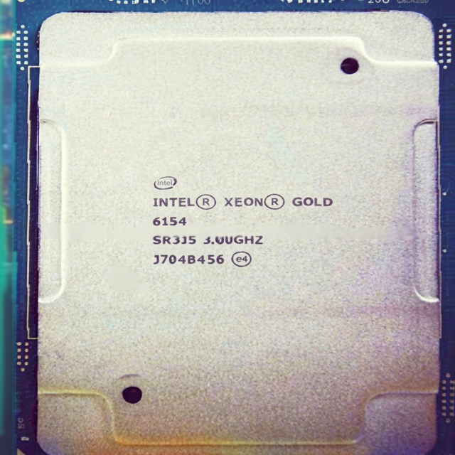 Xeon Gold 6154 3.0GHz 18-Core Scalable SR3J5 30MB L3 Cache 1 Year Warranty 64-bit Virtualization 28nm GA3647-0 CPU Server New
