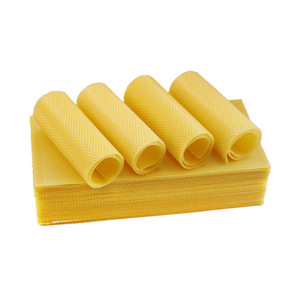 30 Herramientas de Apicultura, Base de Panal de Abeja de 5.4 mm de Profundidad, 41.5 x 19.5 cm, Base de Panal de Cera de Abeja de Alta Calidad - Product Image 1