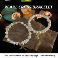 Bracelet vintage doré brillant avec perles imitation nacre, breloque croix, élastique, extensible, tendance, minimaliste, pour femme, cadeau