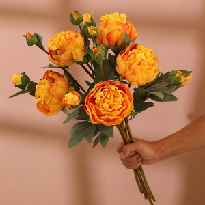 Fleur de pivoine artificielle à tige unique, trois têtes, jaune champagne, haute simulation, en soie, pour décoration de mariage et de maison - Product Image 2