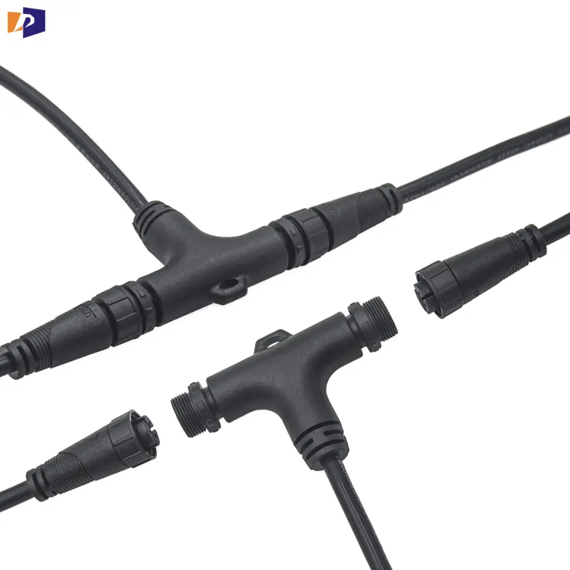 Harga Pabrik PVC Pria dan Wanita Colokan T Tipe IP67 2-4 Cara Konektor Listrik Tahan Air Konektor untuk Lampu LED