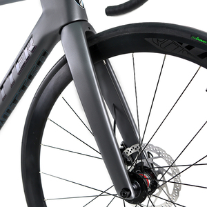 Bicicletta da Corsa R10 T800 in Fibra di Carbonio ad Alto Modulo, 24 Velocità, Freni a Disco Idraulici, Cerchi da 38mm, Ruote in Alluminio 700c - Product Image 3