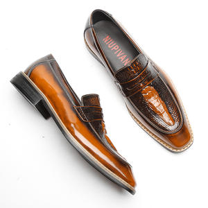 Customized English-style Loafers Trendy Horseshoe Buckles Patchwork-patterned Leather Upper Casual <b>One</b>-<b>piece</b> <b>Shoe</b> Autumn - Product Image 1