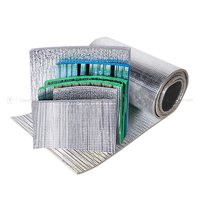 Feuille d'isolation métallique à texture personnalisée en mousse EPE feuille carrée d'isolation thermique en aluminium argenté pour application en entrepôt