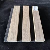 Nouveau design de panneaux muraux en wpc solides insonorisés de haute qualité avec mousse insonorisante pour auditorium