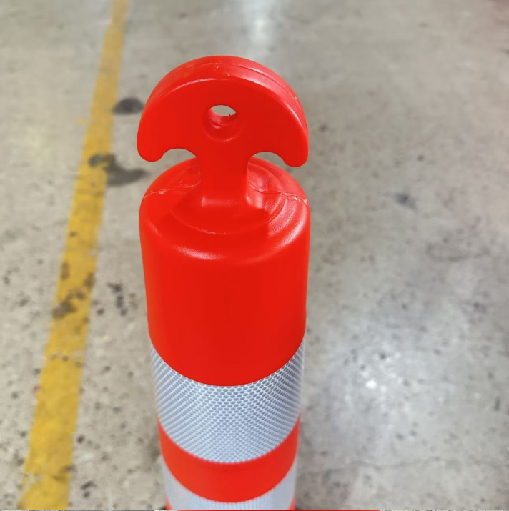 Stackable Delineators T-Top Traffic Chanelizer Cones Stackable Safety Polyethylene Delineator ...