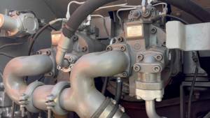 ฮิตาชิเครื่องขุดมือสอง ZX200-3G รับน้ำหนักได้มากพร้อมส่วนประกอบหลักของปั๊มมอเตอร์และเกียร์ - Product Image 3