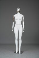 Mannequin féminin brésilien gonflable pleine grandeur, corps doré, BBL, courbes généreuses, hanches et poitrine généreuses, en plastique, taille plus